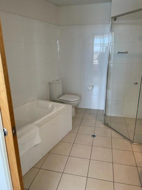 Apartment 3 Wallaroo Marina Екстериор снимка