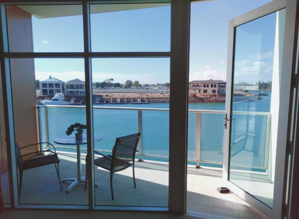 Apartment 3 Wallaroo Marina Екстериор снимка
